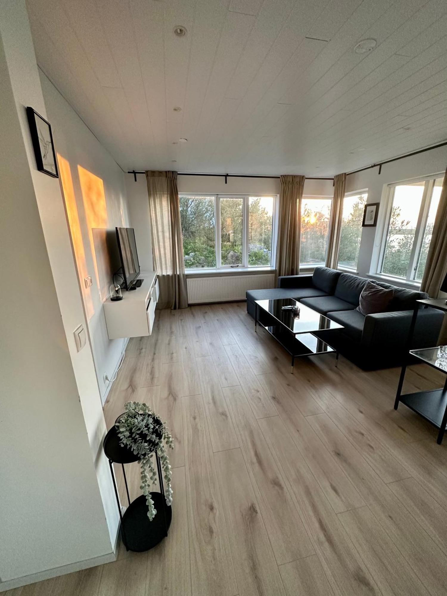 Charming 1-Bedroom Condo With Stunning View Reykjavík Exterior foto